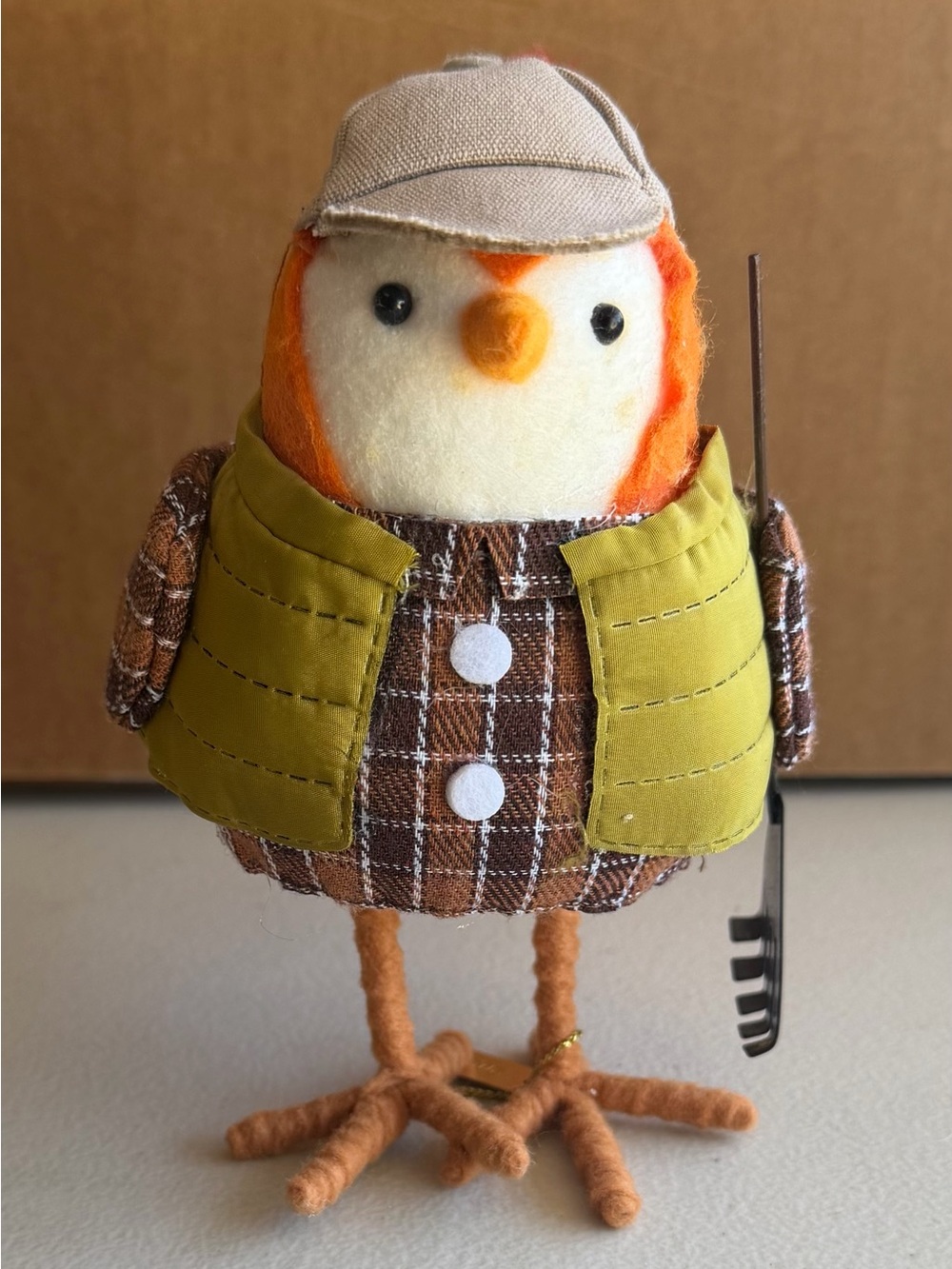 Rake Target Hyde & Eek Featherly Friends Bird Harvest Oakley Figurine 2022